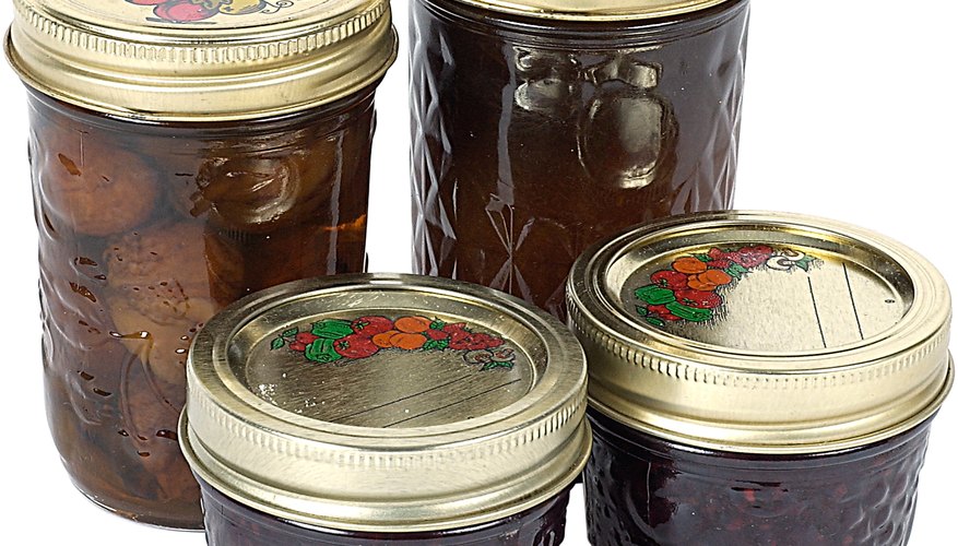 Modern canning jars are made in limited sizes. Modern canning jars are made in limited sizes.