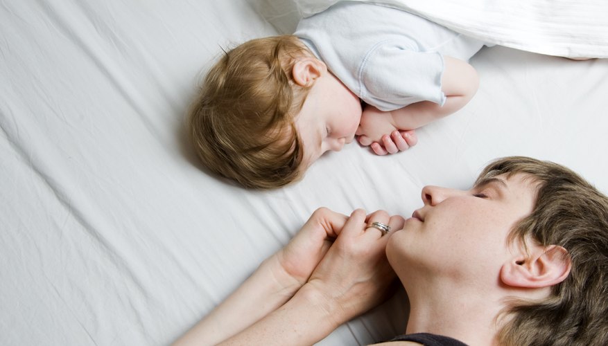 toddler sleeping with mother toddler sleeping with mother