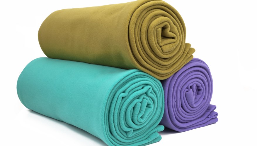 Use a polar fleece blanket for inexpensive polar fleece fabric. Use a polar fleece blanket for inexpensive polar fleece fabric.