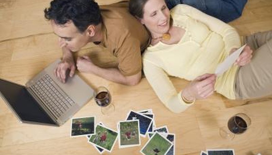 Special paper allows you to print photos with glossy or matte finishes. Special paper allows you to print photos with glossy or matte finishes.