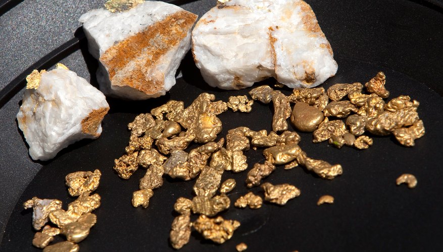 How to Identify Raw Gold Sciencing