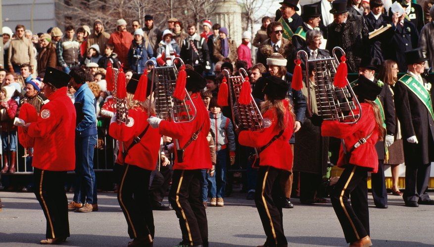 Local events help your children grasp the concept of community pride and respect. Local events help your children grasp the concept of community pride and respect.