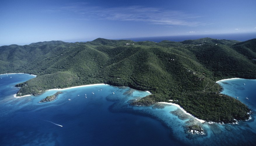 Trunk Bay in the St. Johns, US Virgin Island. Trunk Bay in the St. Johns, US Virgin Island.