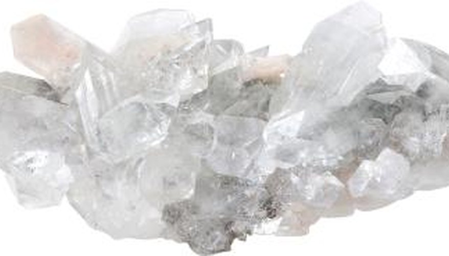 Camphor glass has a similar apparance to quartz. Camphor glass has a similar apparance to quartz.