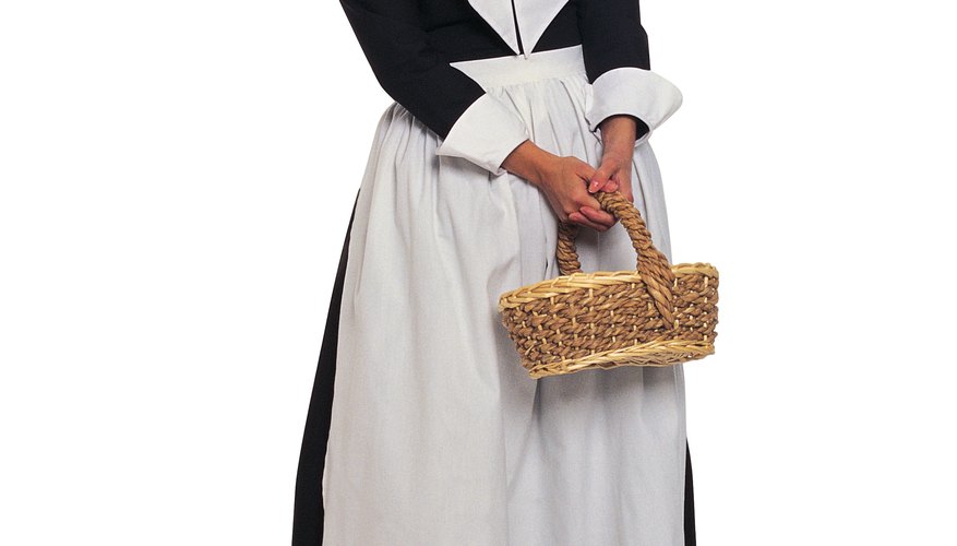 Make special bonnets for your little pilgrims to wear at Thanksgiving. Make special bonnets for your little pilgrims to wear at Thanksgiving.
