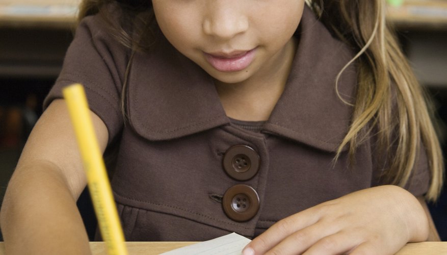 Children should write their name before kindergarten starts. Children should write their name before kindergarten starts.