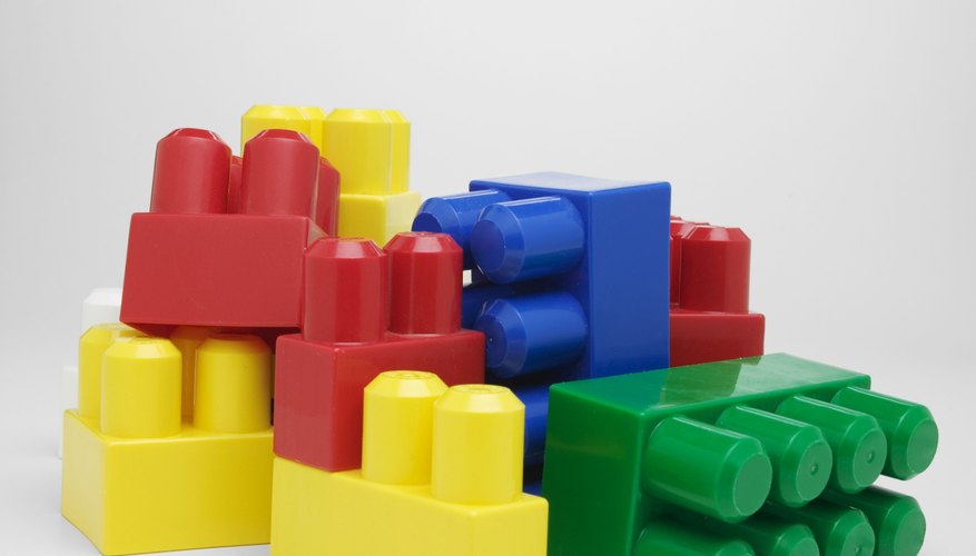 Build small and easy items with LEGO bricks. Build small and easy items with LEGO bricks.
