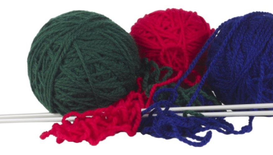 Grab a pair of knitting needles and learn a new technique: the brioche stitch. Grab a pair of knitting needles and learn a new technique: the brioche stitch.