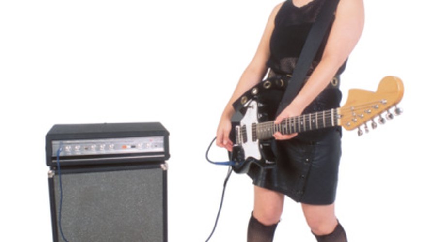 Correctly connect your amp head to a speaker cabinet. Correctly connect your amp head to a speaker cabinet.