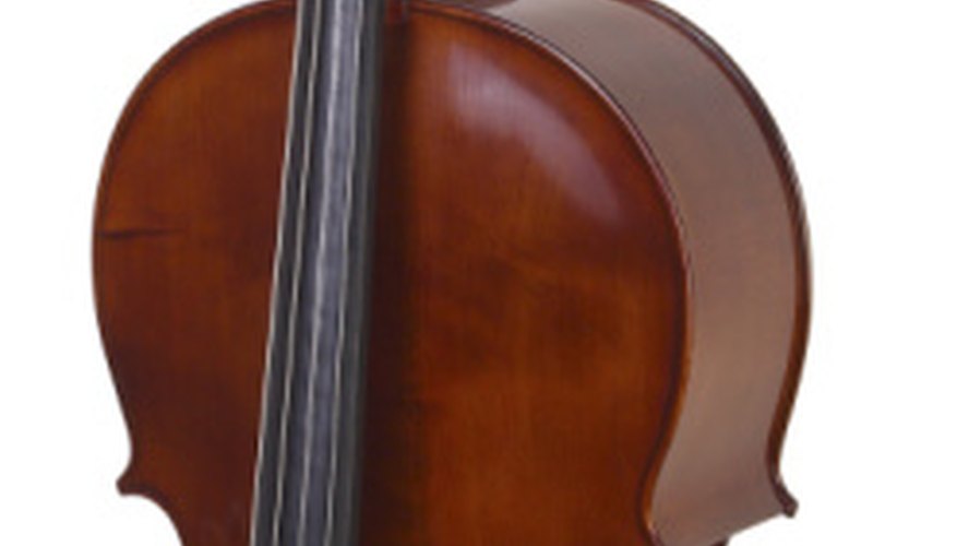 Photo Credit: Hemera Technologies/PhotoObjects.net/Getty Images Violas look like large violins.