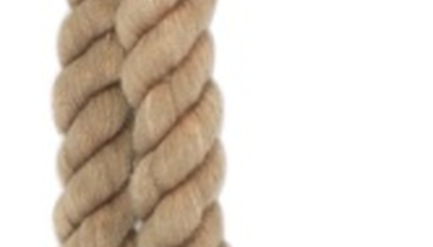 The thickest part of the noose is the main knot. The thickest part of the noose is the main knot.