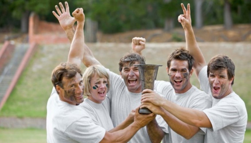 Five-player games can encourage teamwork and friendship. Five-player games can encourage teamwork and friendship.