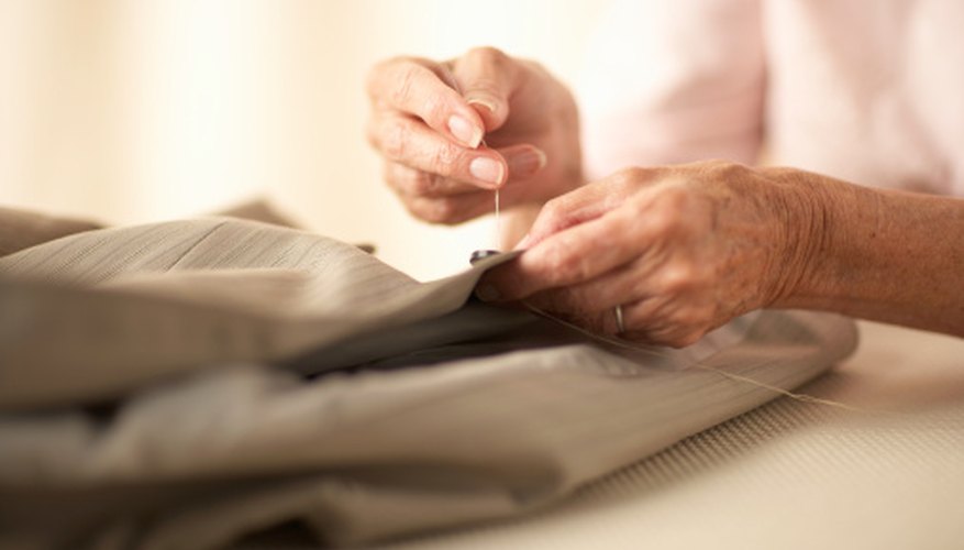 Work carefully when removing stitches. Work carefully when removing stitches.