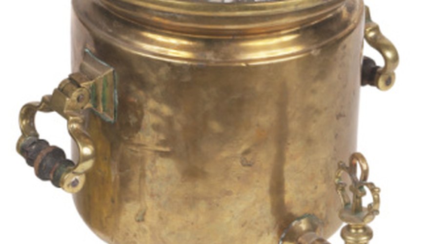 Imperial-era Russian samovars are highly collectible. Imperial-era Russian samovars are highly collectible.