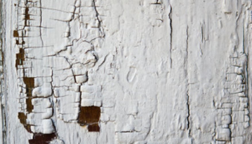 Crackled paint creates a rustic appearance that may not fit every decor style. Crackled paint creates a rustic appearance that may not fit every decor style.