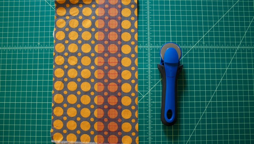 Measure with the self-healing mat. Measure with the self-healing mat.