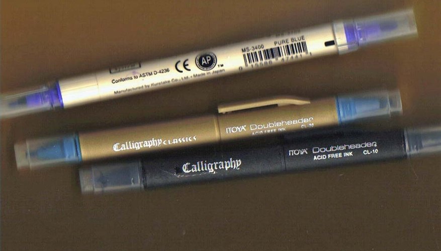 Atoya & Zig calligraphy pens Atoya & Zig calligraphy pens