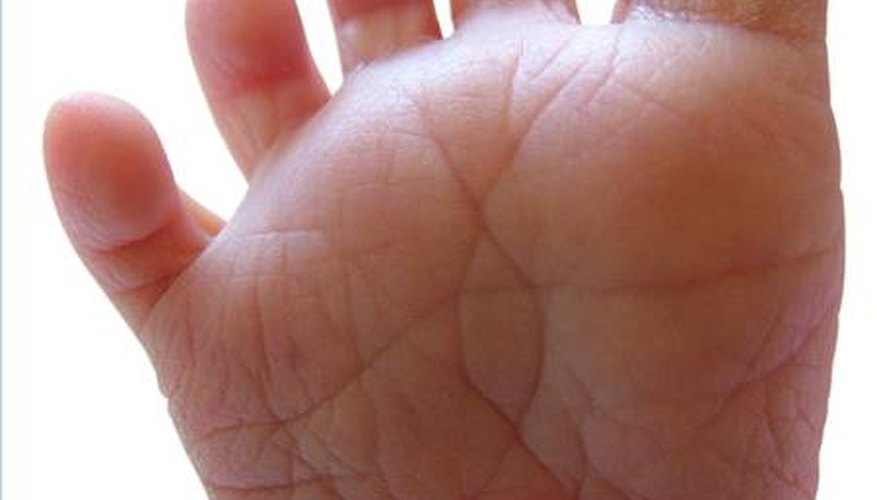 What Is the Purpose of a Bassinet? What Is the Purpose of a Bassinet?