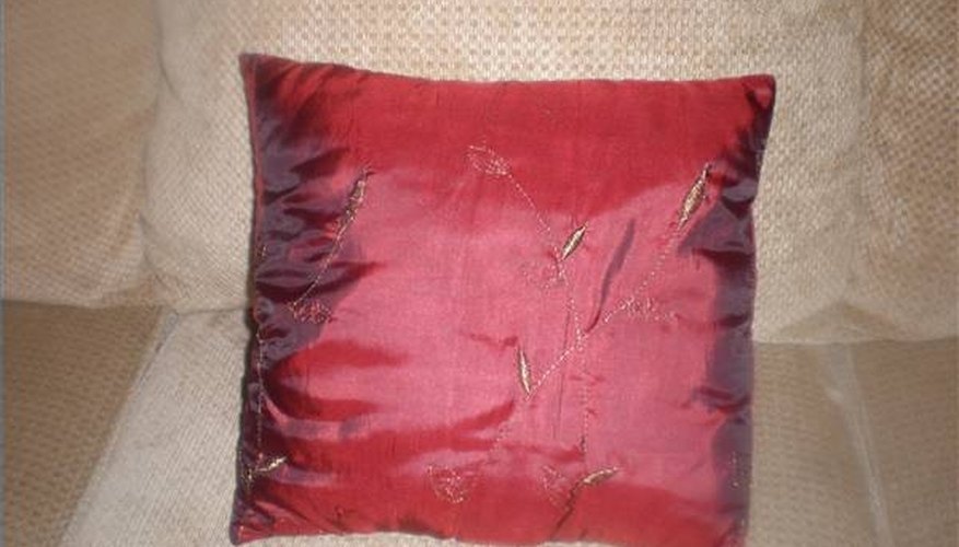 Brighten your décor with new pillow covers Brighten your décor with new pillow covers