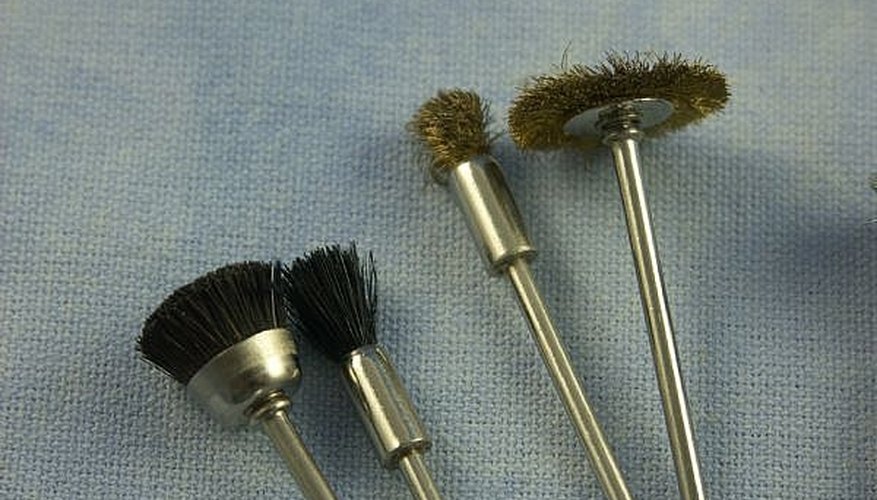 Brass & steel brush for use in a flex shaft. Brass & steel brush for use in a flex shaft.