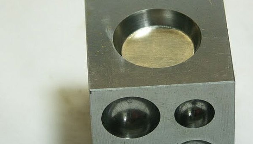 Place disc in block. Place disc in block.