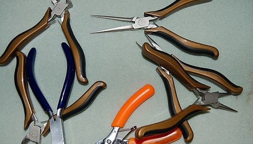 I use several different pliers for making jewelry. I prefer Craftsman for their lifetime warranty! I use several different pliers for making jewelry. I prefer Craftsman for their lifetime warranty!