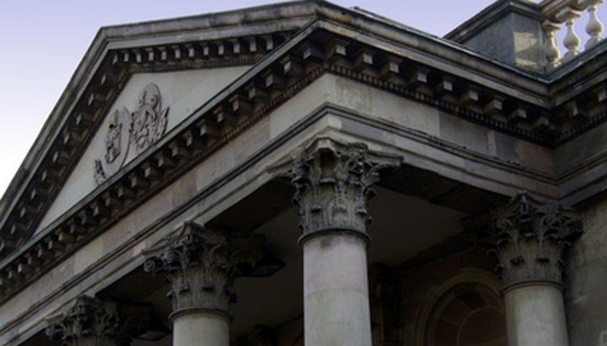 Most Roman columns were in Corinthian style. Most Roman columns were in Corinthian style.