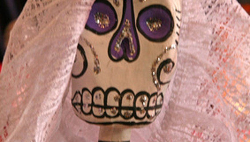 Flour and water plaster is traditionally used to make paper mache objects. Flour and water plaster is traditionally used to make paper mache objects.