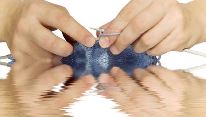 Use mirror knitting for left handed knitting help Use mirror knitting for left handed knitting help