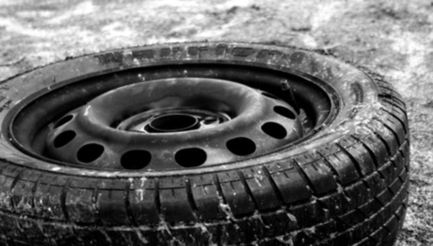 Tire dry rot is caused by the same fungus that causes dry rot in wood. Tire dry rot is caused by the same fungus that causes dry rot in wood.