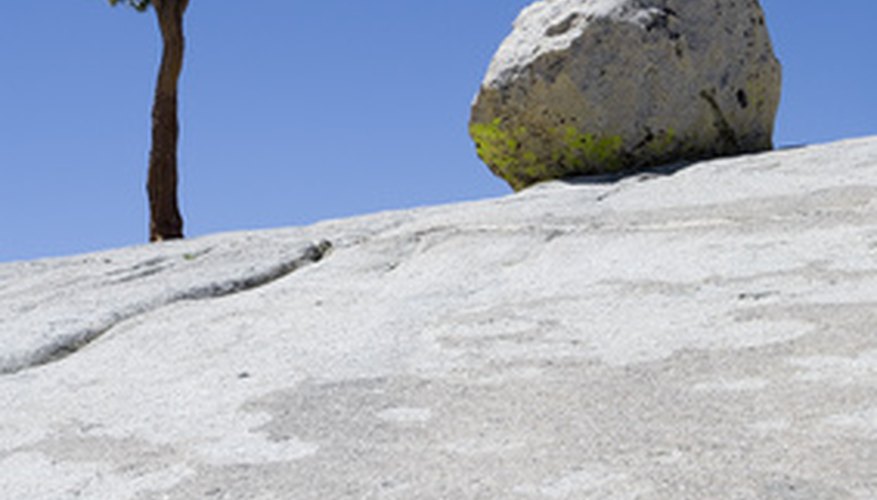 Building a life-like Styrofoam boulder is a simple craft project. Building a life-like Styrofoam boulder is a simple craft project.