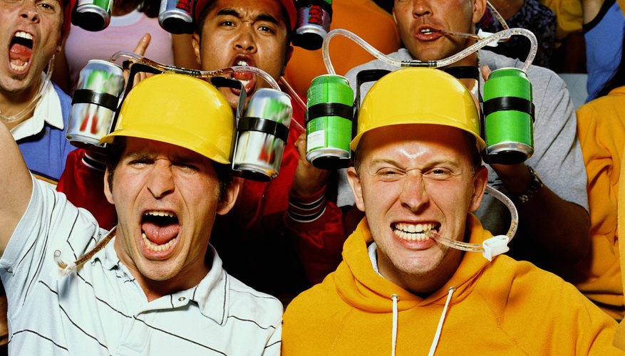 Soda-drinking hats can be a unique way to show your team spirit. Soda-drinking hats can be a unique way to show your team spirit.