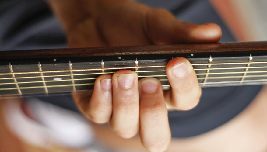 Proper Way To Hold Guitar Frets Strings Our Pastimes