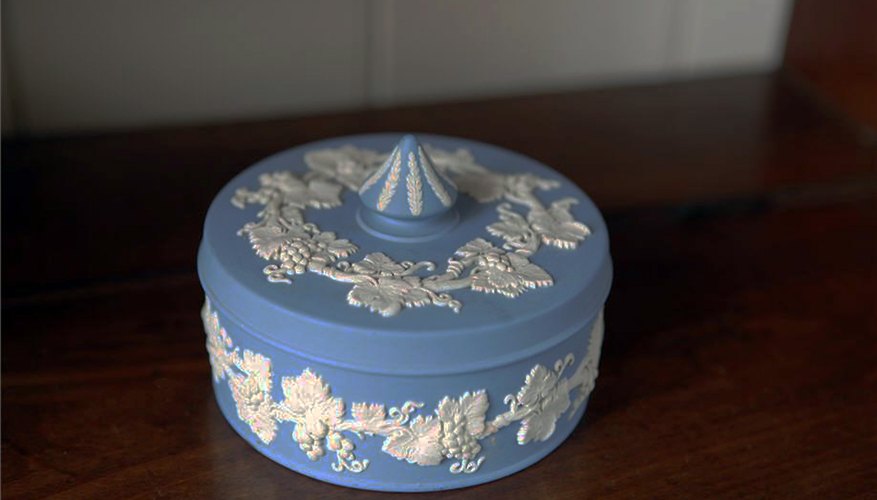 how-to-identify-antique-wedgwood-china-our-pastimes