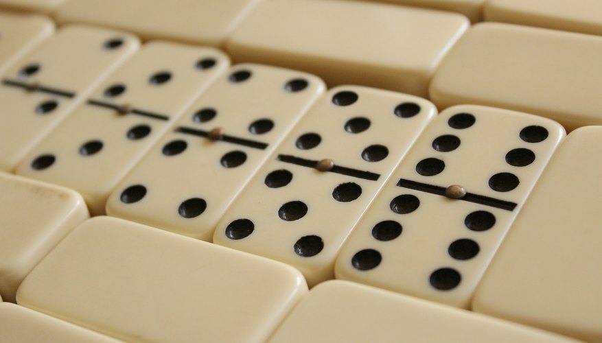 how-many-dominoes-are-in-a-set-our-pastimes