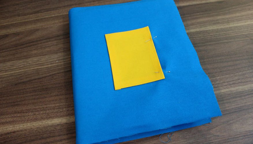Photo Credit: Jonathan Fong Sew the pocket