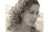 Good reference photo for wavy hair.