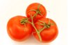 Tomato acid helps restore the natural pH balance of the skin.