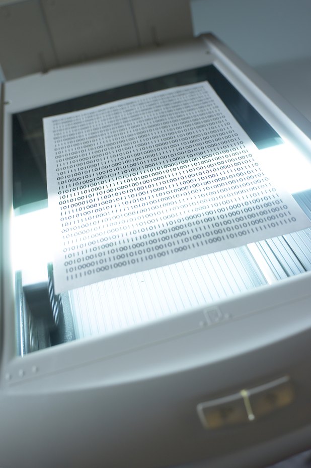 Escanear obras de arte y dibujos es fácil con el Scanjet 550C HP debido a sus características simplificadas.