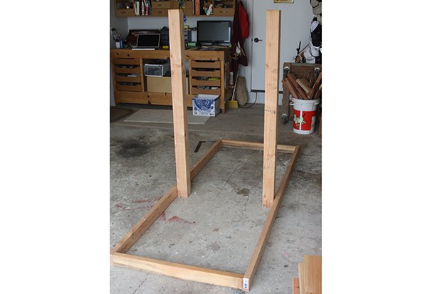 Catapult Base. Note the position of the 2X4s