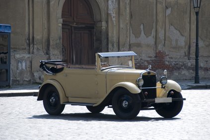 The Art of the Automobile will showcase all types of cars, motorcycles and military vehicles in a creative way.