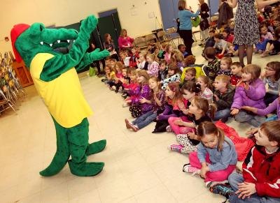 School mascot Al E. Gator entertains students School mascot Al E. Gator entertains students
