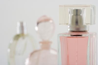 Perfumes and fragrances should not be consumed.