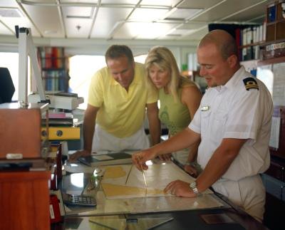 Some ships offer tours of the bridge