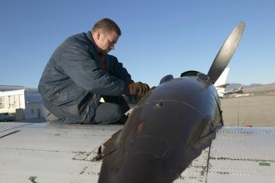 Avionics Communications Equipment Repairer (MOS 94L)
