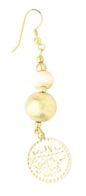 This style is perfect for dangling off the headpiece.