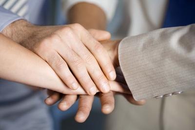 What Causes Swelling of the Hands?