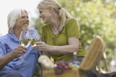 Couple enjoying picnic