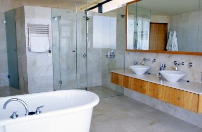 Contemporary bathroom