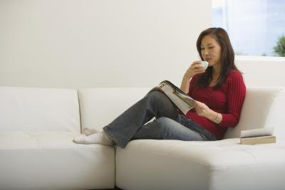 Learn English from the comfort of your own home and on your own schedule. Learn English from the comfort of your own home and on your own schedule.